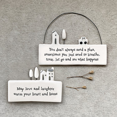 5565 Porcelain scene-May love & laughter warm