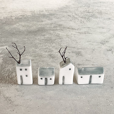 5576 Porcelain cottage-Tall