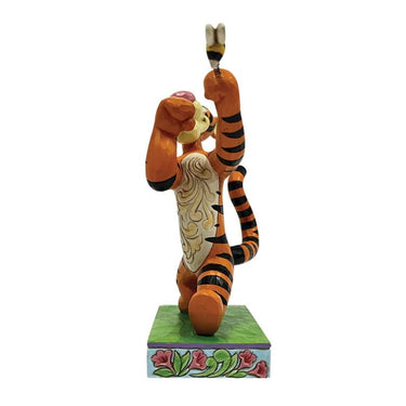 TIGGER FIGHTING A BEE