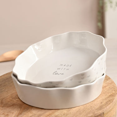 Moments Round Scolloped Pie Dish - Made With Love